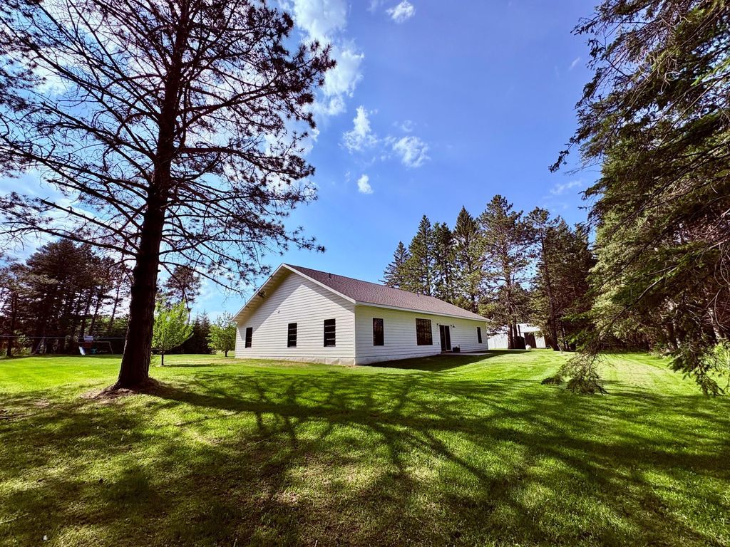 Photo of 1622 82nd Avenue NW, Williams, MN 56686 (MLS # 6723341)