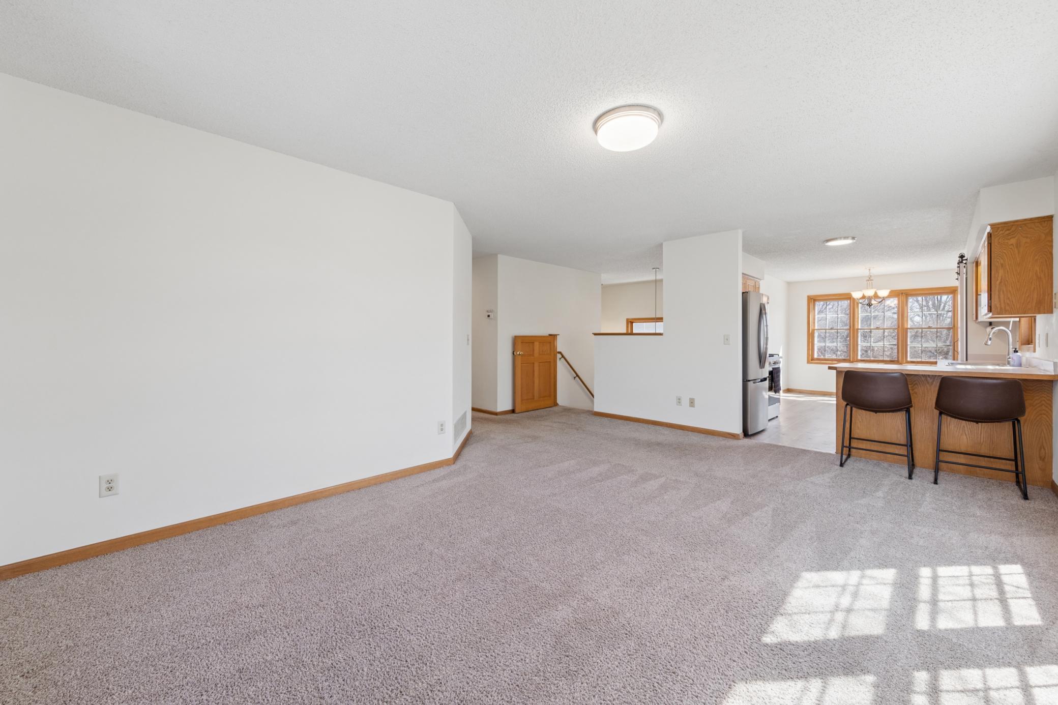3877 Kennet Circle