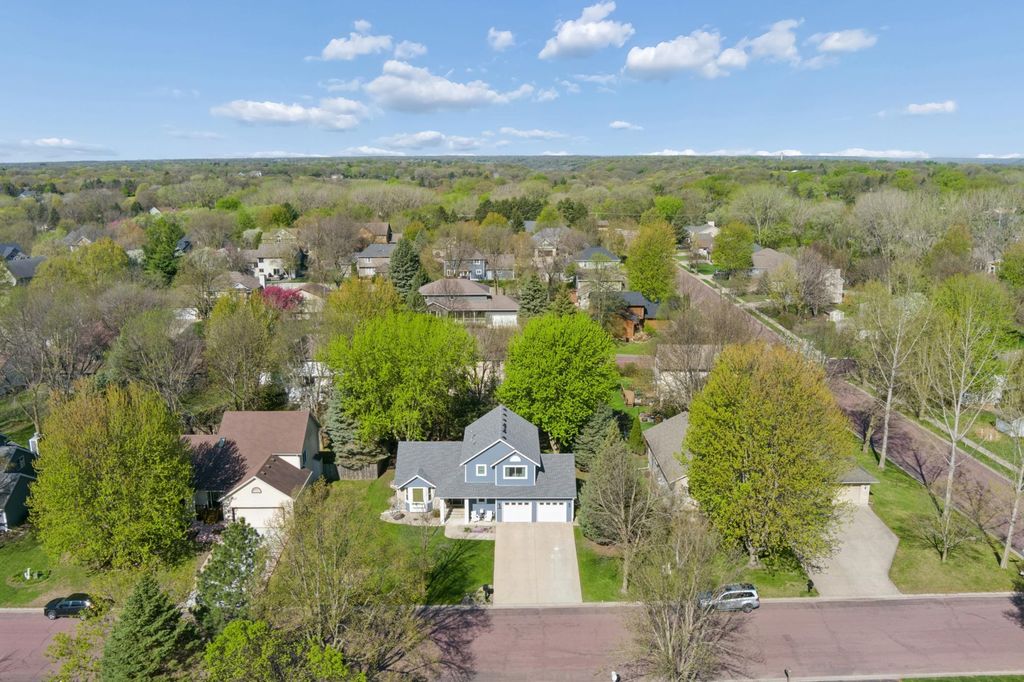 Photo of 313 Chancery Lane, Mankato, MN 56001 (MLS # 7065327)