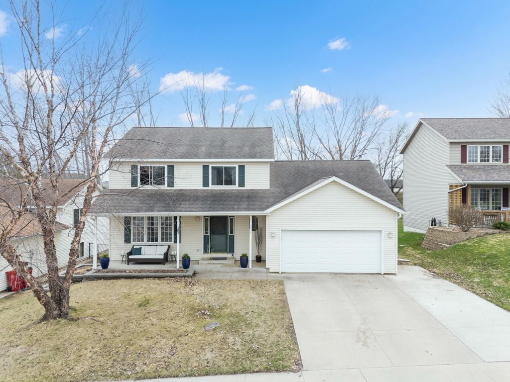 Photo of 5018 51st Street NW, Rochester, MN 55901 (MLS # 7056105)