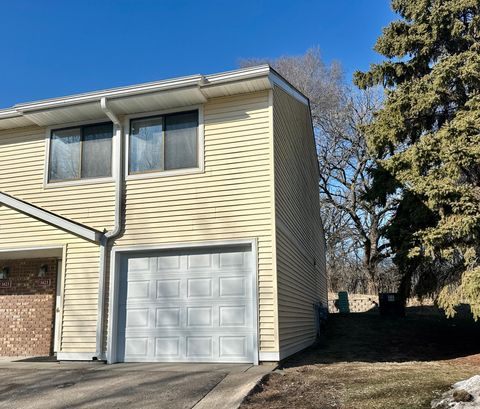 Photo of 1621 City View Drive, Eagan, MN 55121 (MLS # 7030857)
