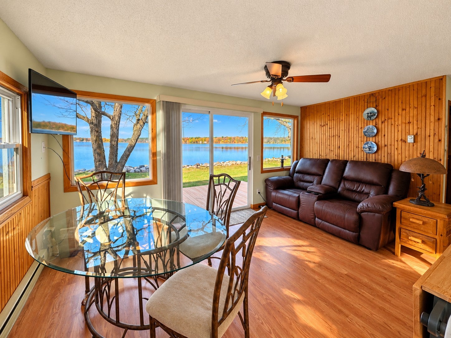 42895 Sunshine Villa Drive
