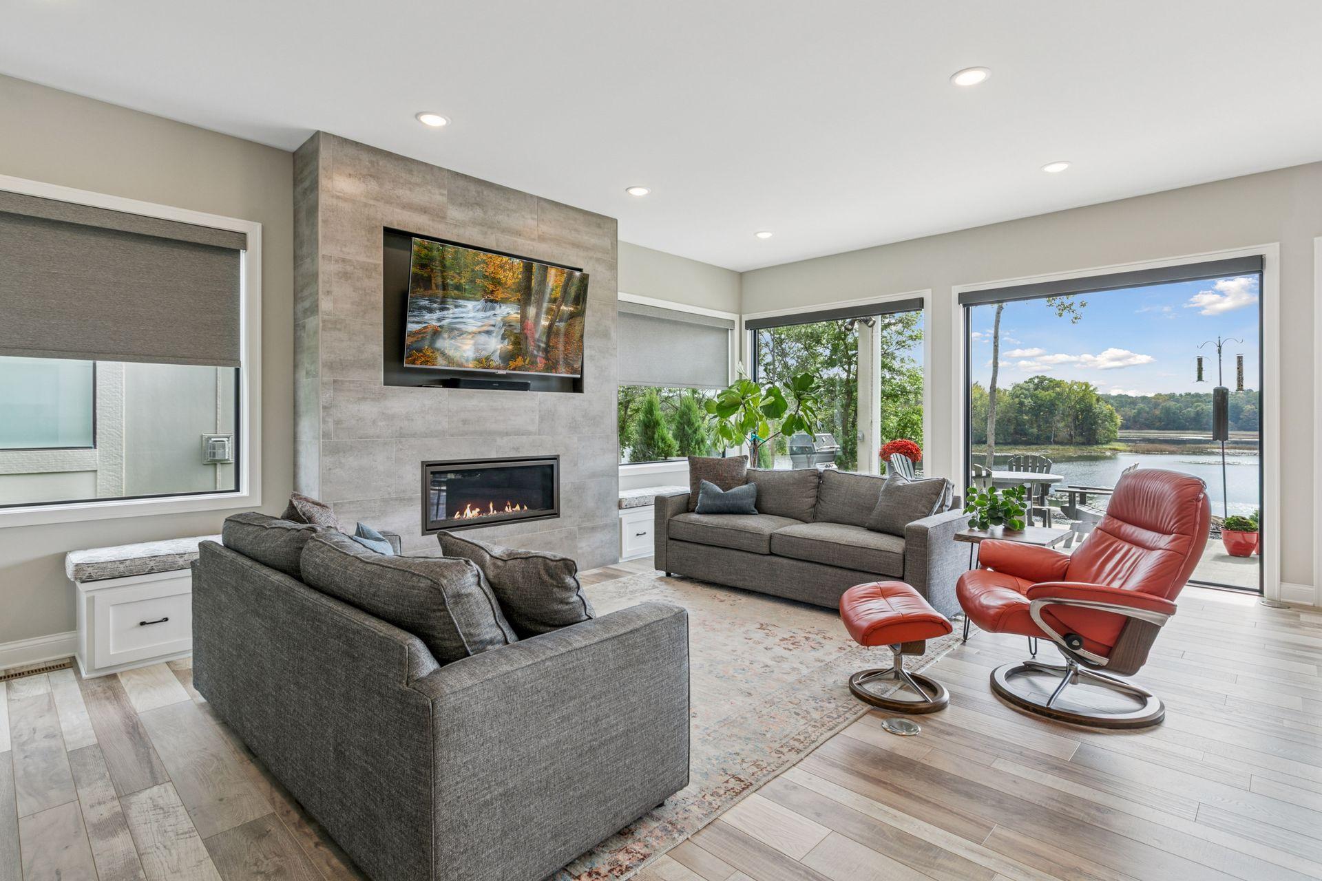 4869 Linden Cove Lane