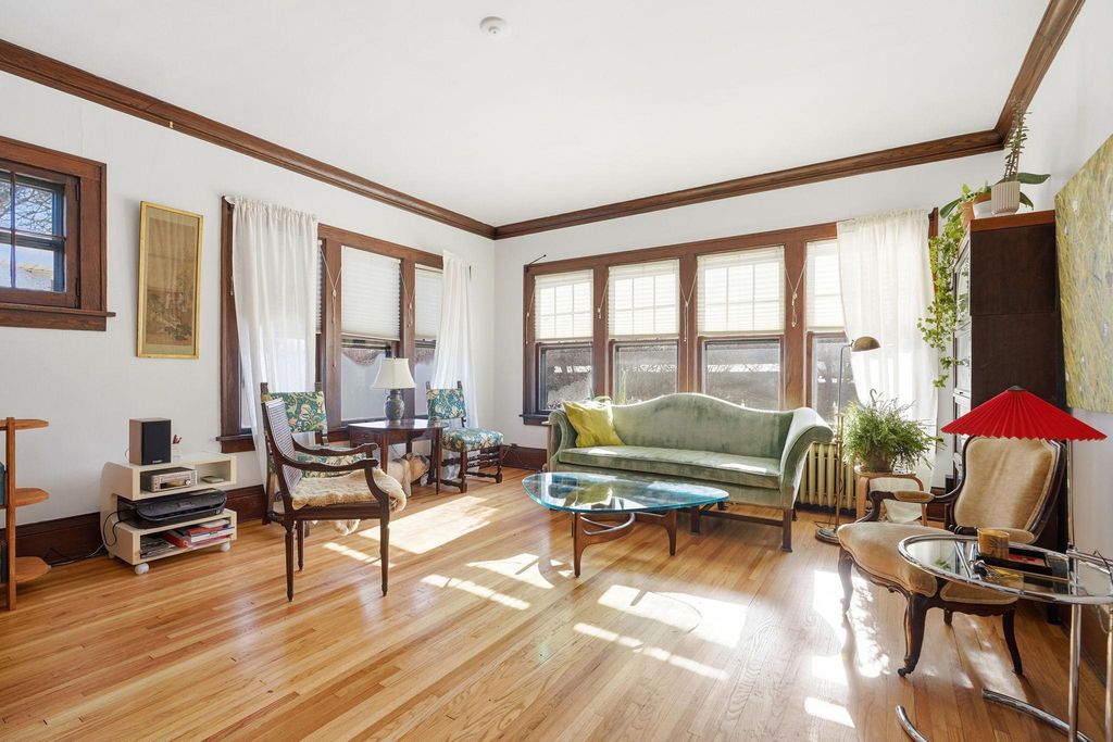 Photo of 1485 Portland Avenue, Saint Paul, MN 55104 (MLS # 7018724)