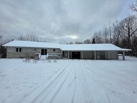 19671 Moose Point Road Grand Rapids MN 55744