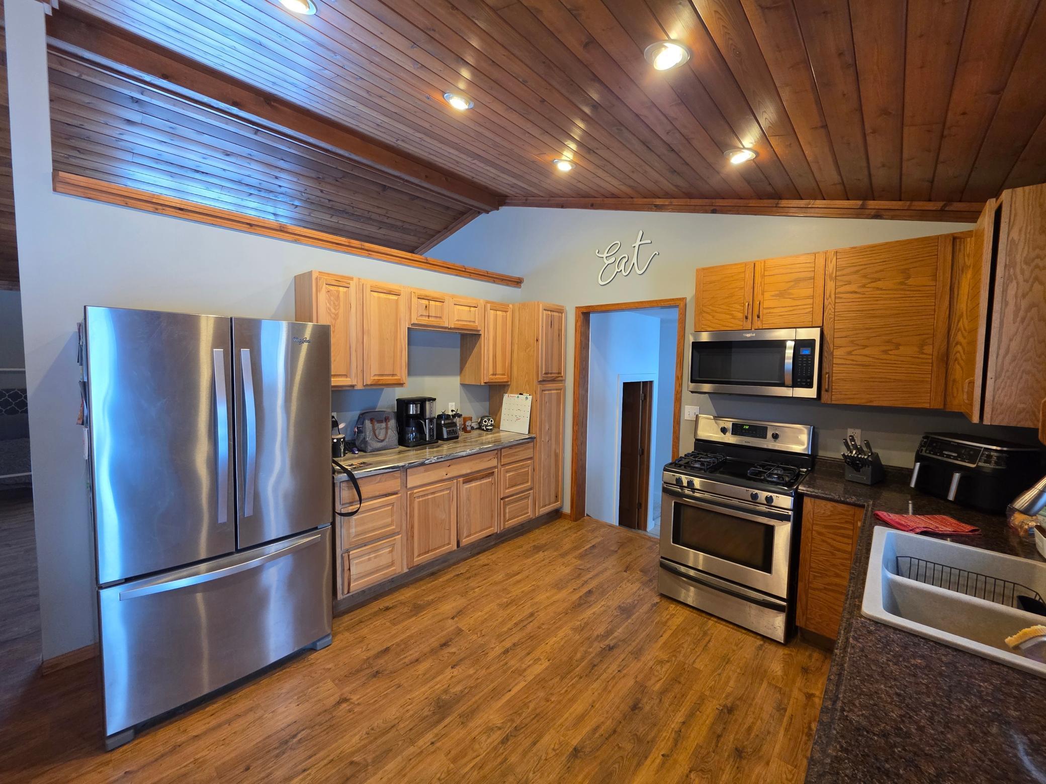 19671 Moose Point Road