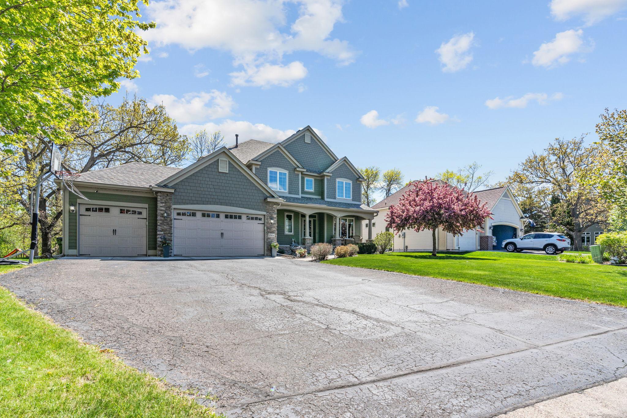2306 Iverson Court