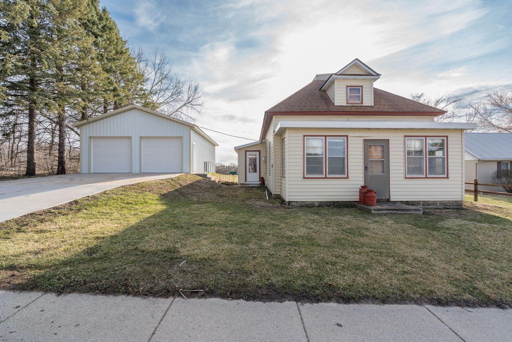 Photo of 397 S Kilkenny Road, Kilkenny, MN 56052 (MLS # 7046205)