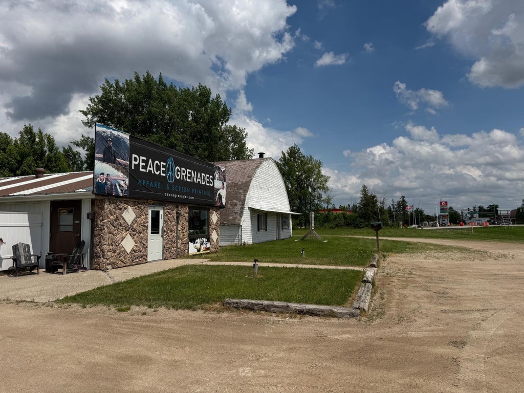 Photo of 601 3rd Street NW, Roseau, MN 56751 (MLS # 7090176)