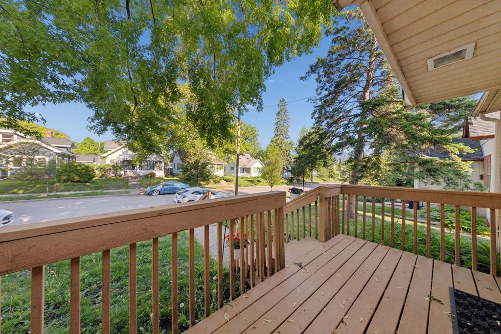 Photo of 3318 Vincent Avenue N, Minneapolis, MN 55412 (MLS # 7080120)