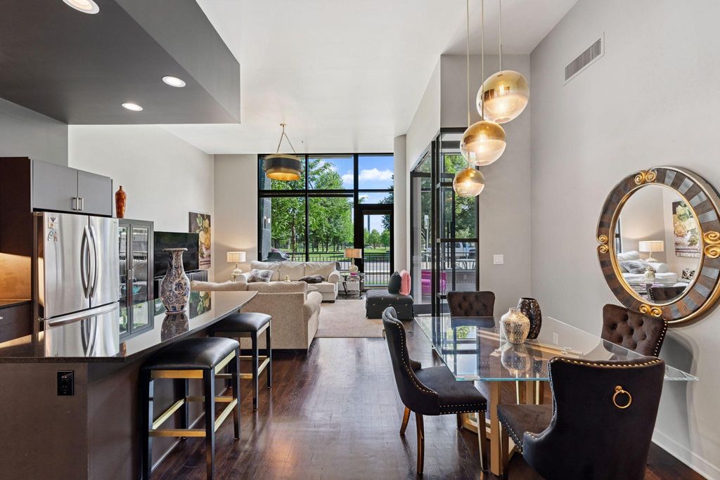 Photo of 215 10th Avenue S #112, Minneapolis, MN 55415 (MLS # 7010867)