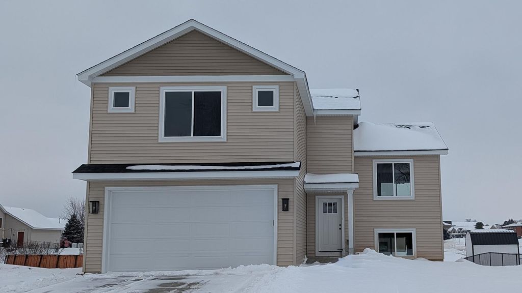 Photo of 1060 Sharptail Run, New Richmond, WI 54017 (MLS # 7004201)