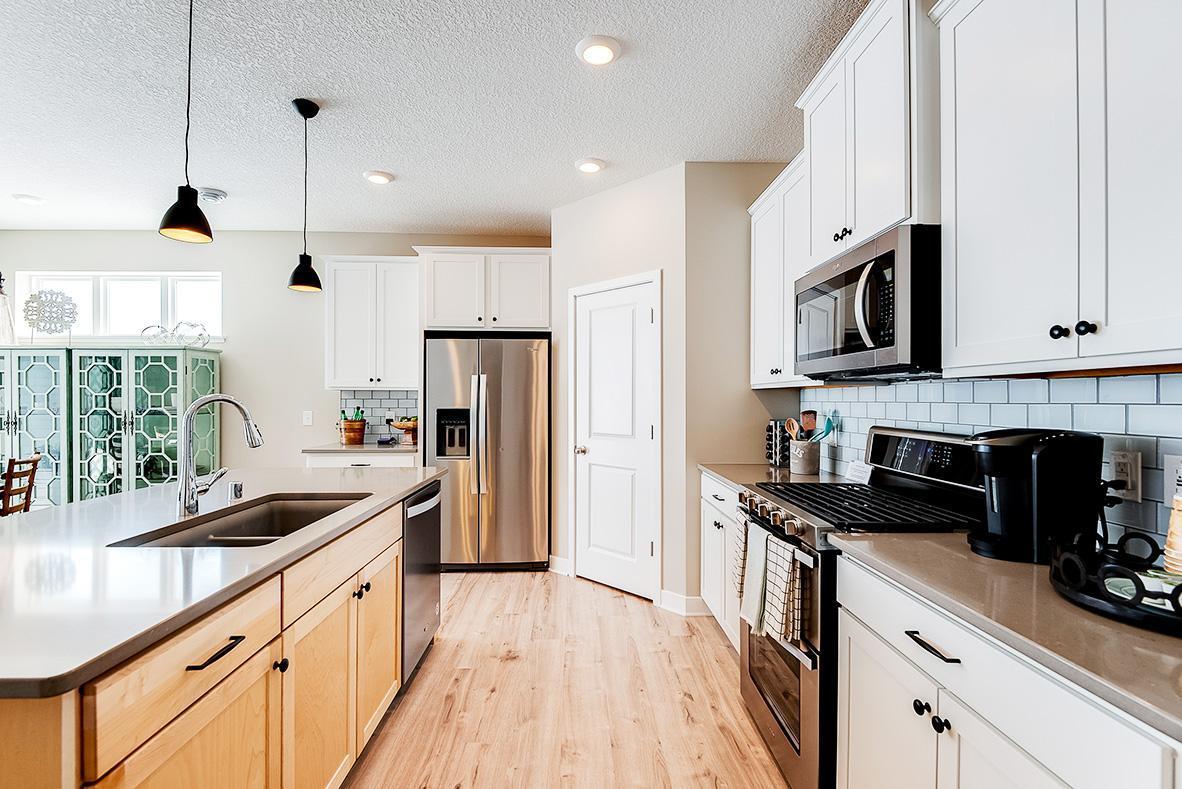717 Winterberry Lane