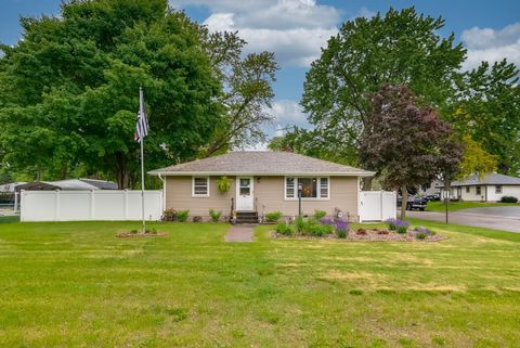 812 17th Street Newport MN 55055