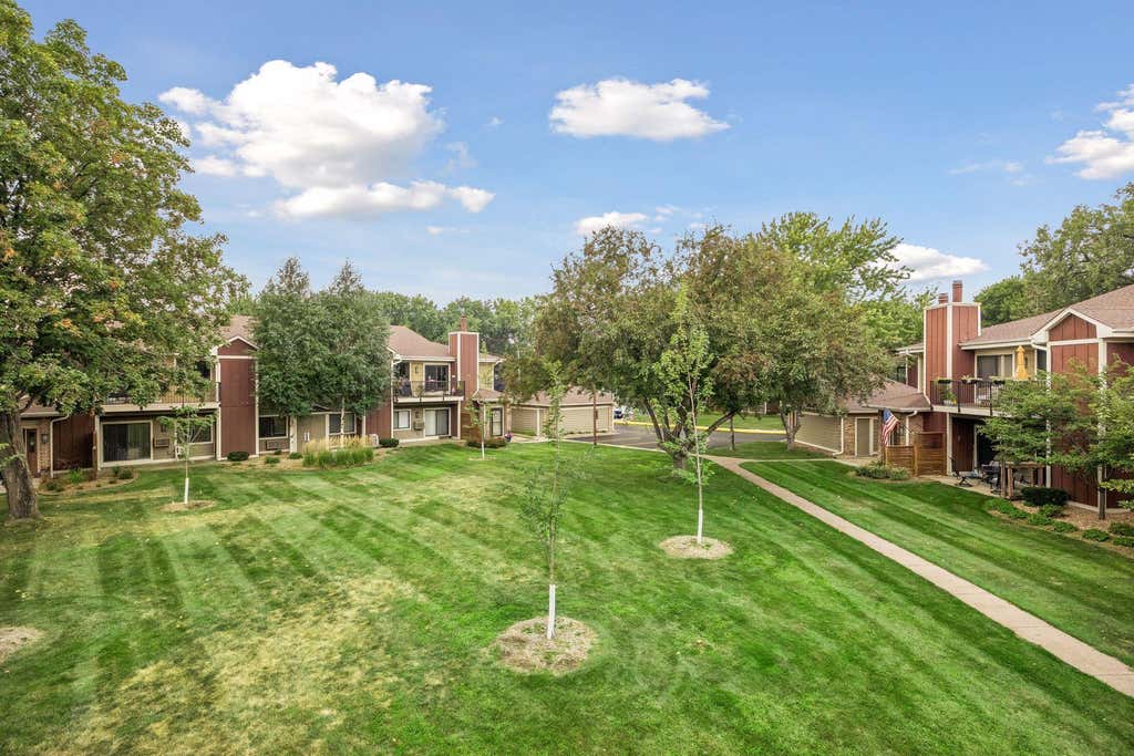 Photo of 1015 Rae Drive #8, Richfield, MN 55423 (MLS # 7103337)