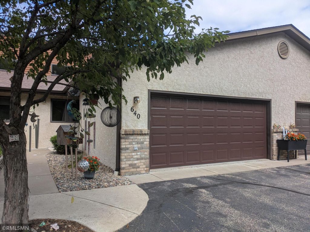 Photo of 660 Riverview Drive #640, Monticello, MN 55362 (MLS # 7018327)