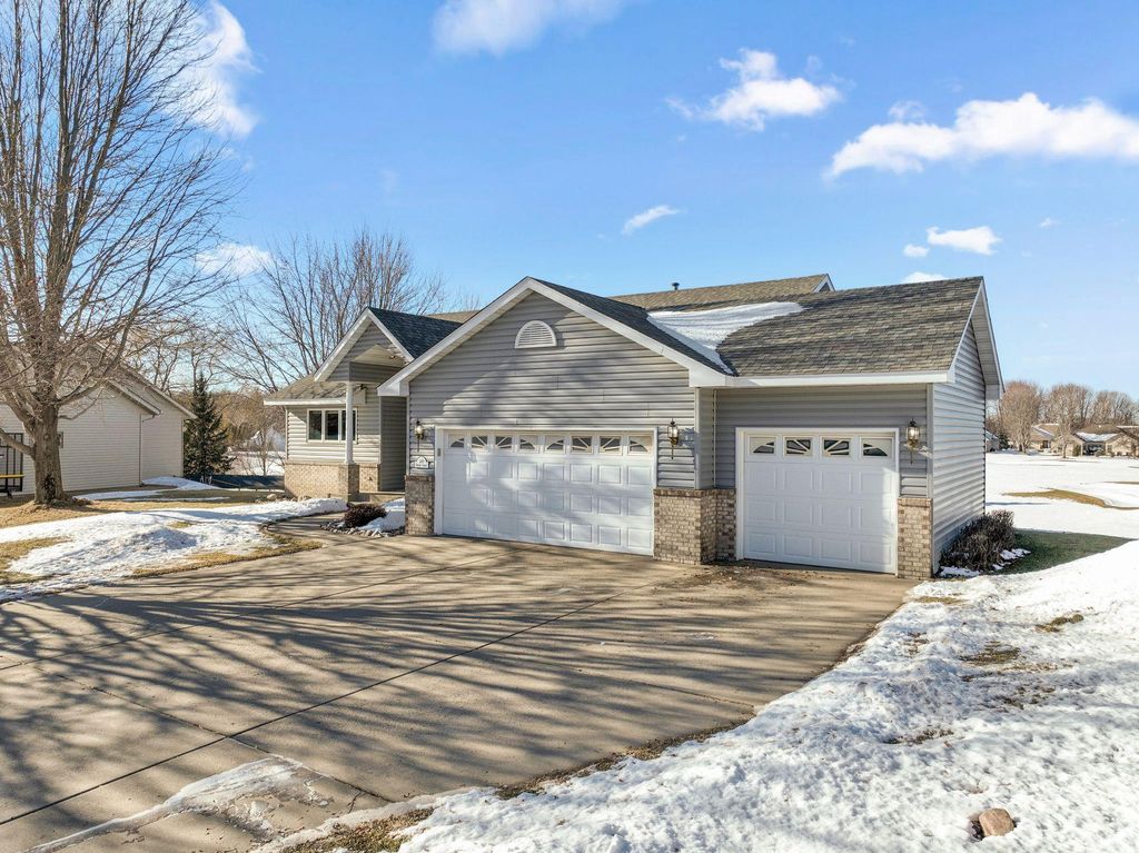 Photo of 540 Hickory Street S, Annandale, MN 55302 (MLS # 7008492)