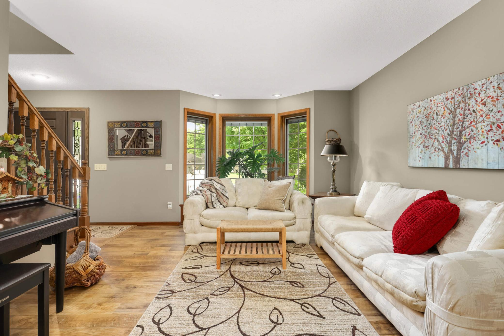 4711 White Oak Court