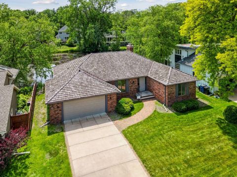 5620 Woodcrest Drive Edina MN 55424