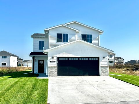 6200 86th Avenue S Horace ND 58047