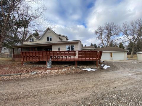 Photo of 2473 SE Marshall Street, Albert Lea, MN 56007 (MLS # 7030139)