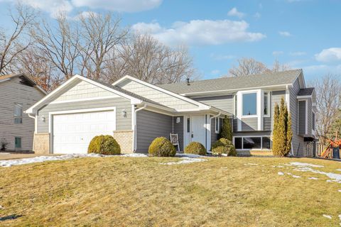 2629 Nemitz Avenue E Maplewood MN 55119