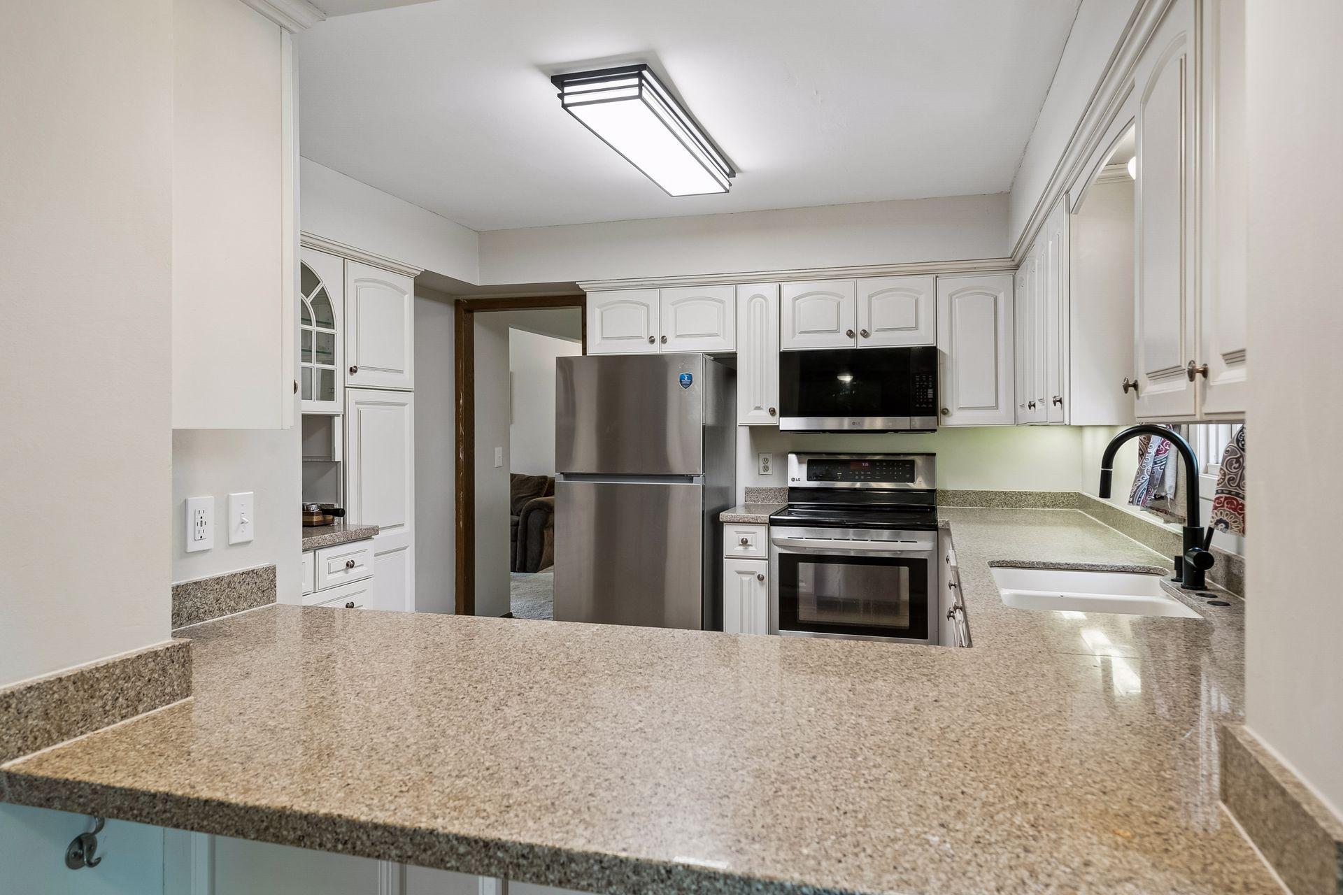 7840 W 100th Street