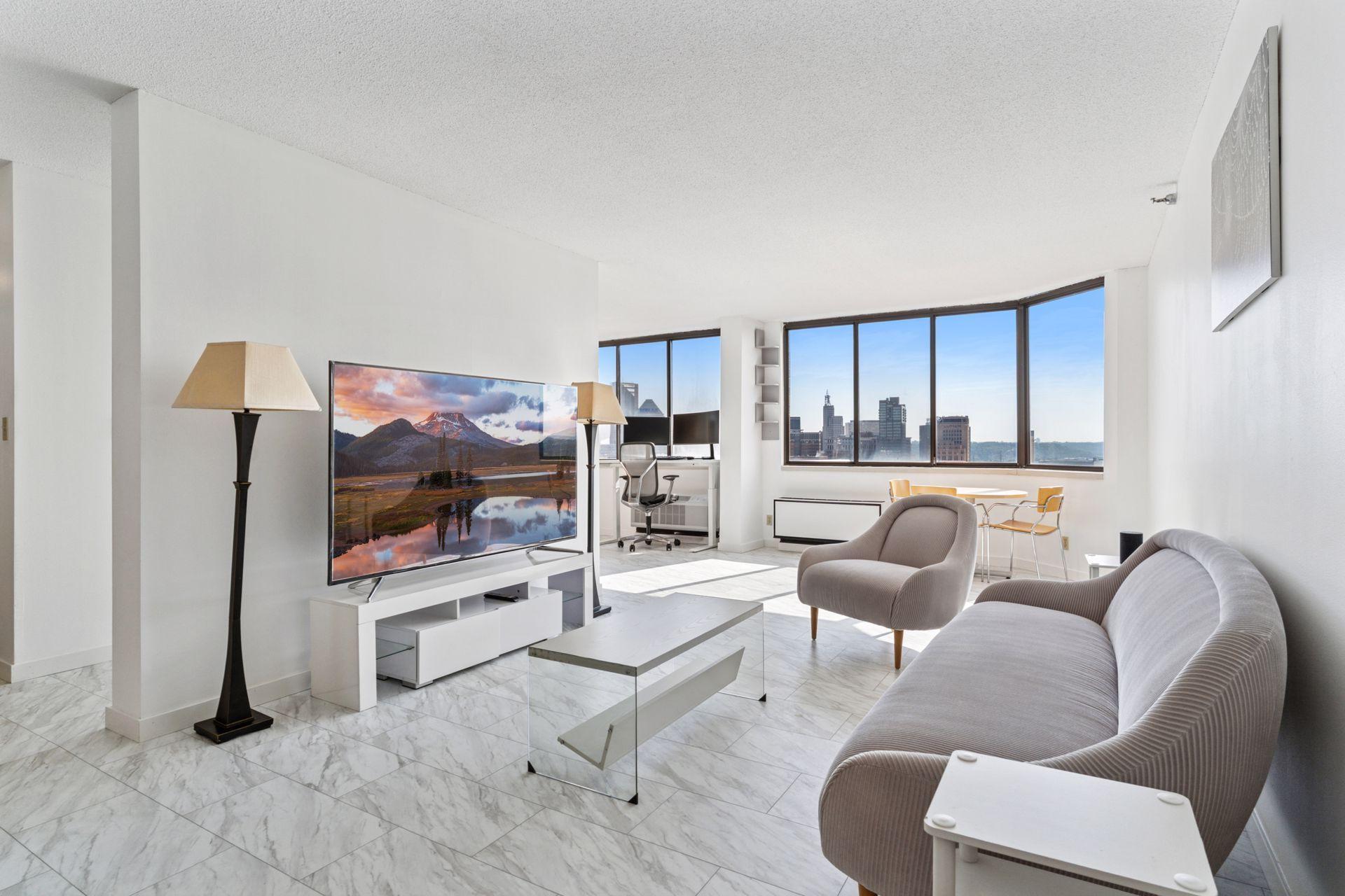 360 Sherman Street 1607