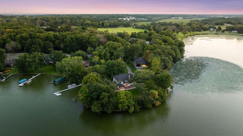 Photo of 5112 S Lakeshore Drive, Independence, MN 55359 (MLS # 7022851)