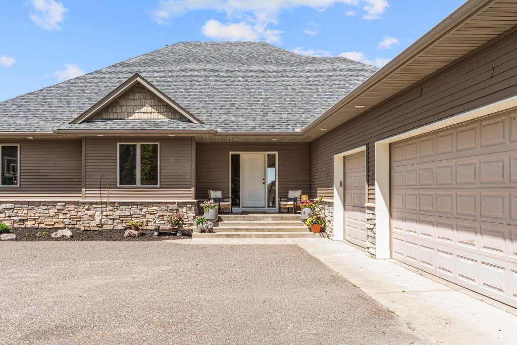 Photo of 9751 Kahler Avenue NE, Otsego, MN 55362 (MLS # 7100892)