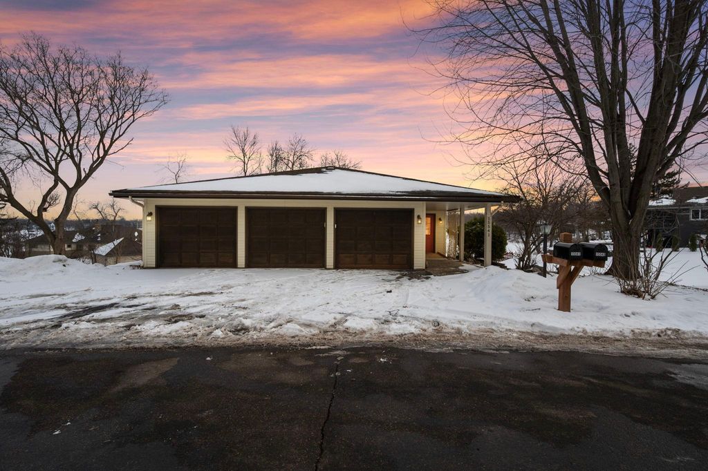 Photo of 15541 Mitchell Circle SE, Prior Lake, MN 55372 (MLS # 7011850)