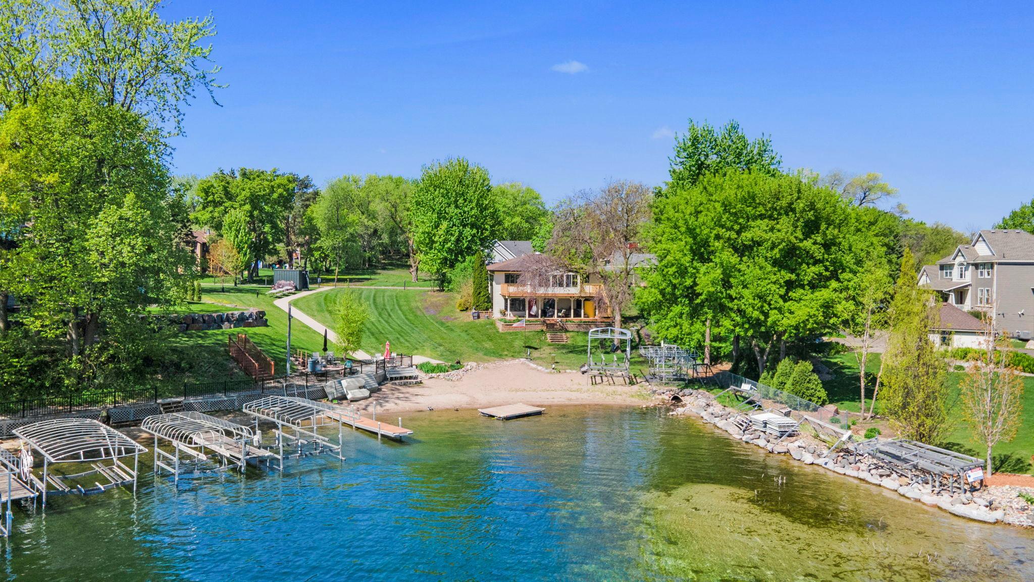 Prior Lake, Minnesota, 55372, United States, 4 Bedrooms Bedrooms, ,3 BathroomsBathrooms,Residential,Active,2015803