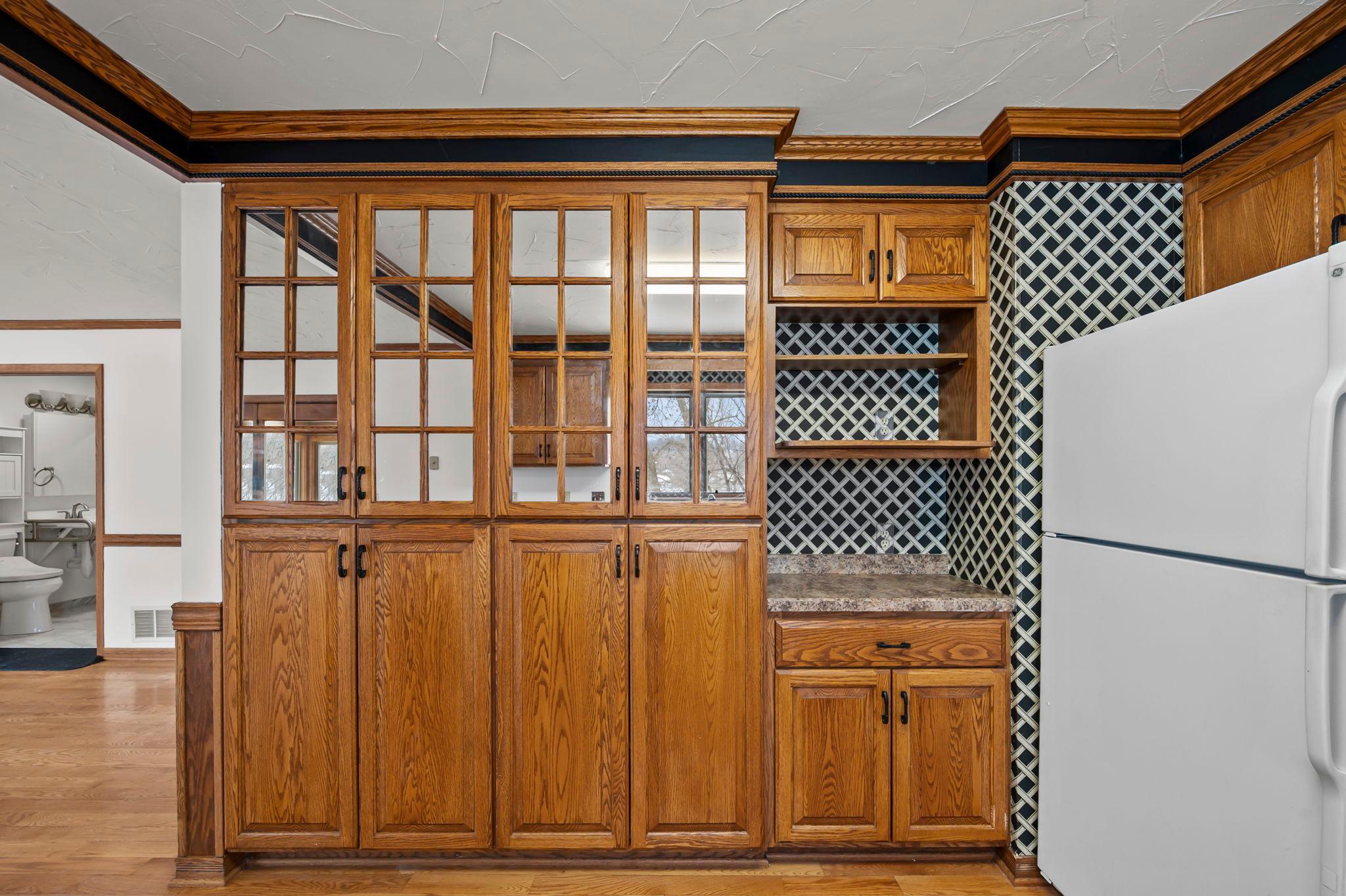 Prior Lake, Minnesota, 55372, United States, 4 Bedrooms Bedrooms, ,3 BathroomsBathrooms,Residential,Active,2015803