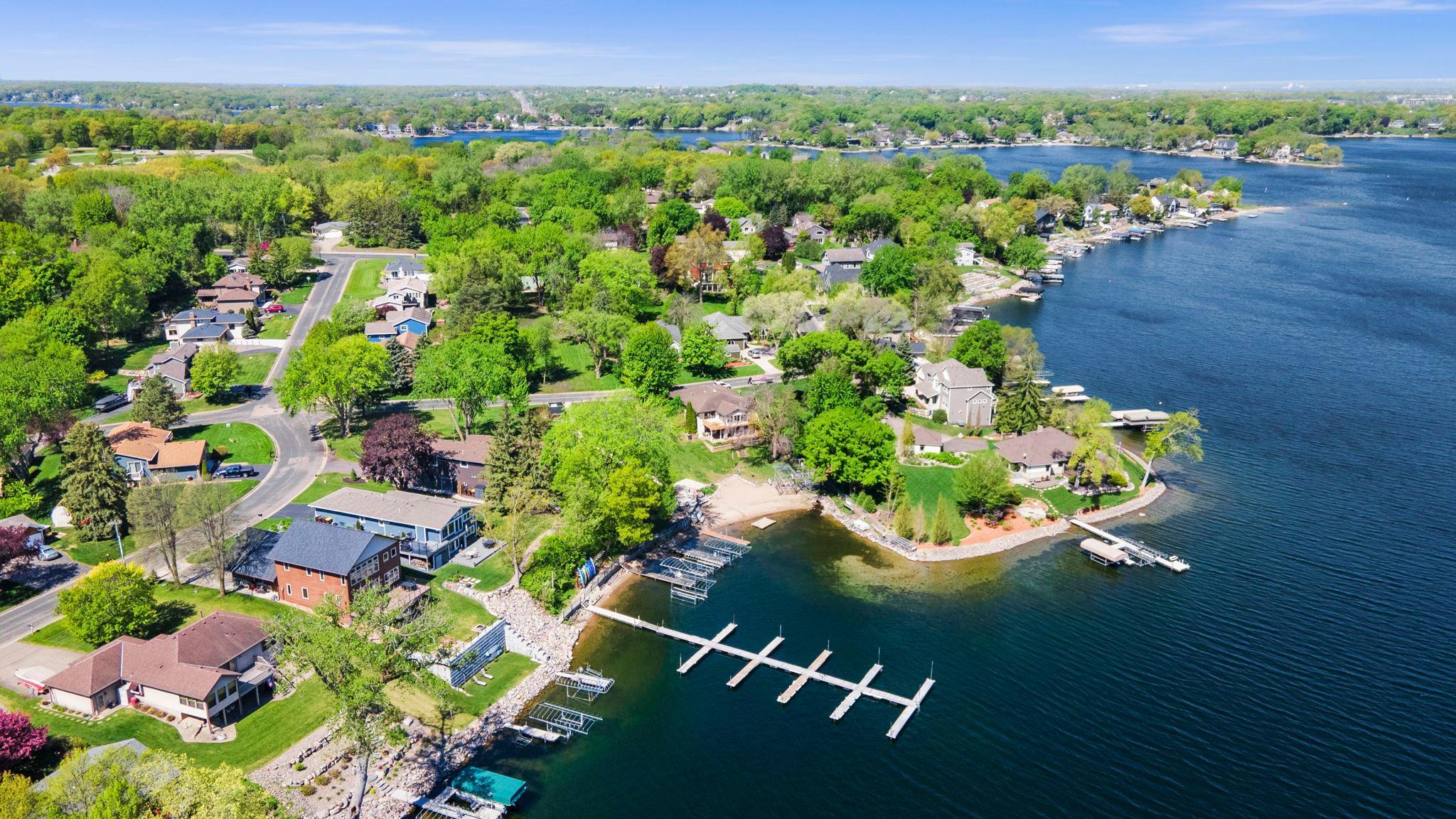 Prior Lake, Minnesota, 55372, United States, 4 Bedrooms Bedrooms, ,3 BathroomsBathrooms,Residential,Active,2015803