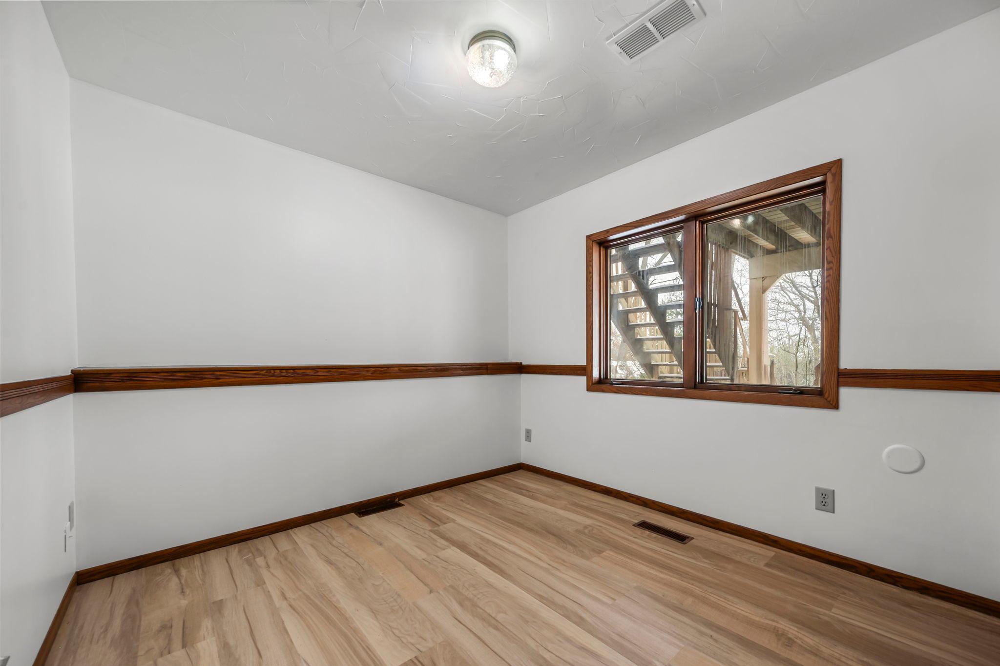 Prior Lake, Minnesota, 55372, United States, 4 Bedrooms Bedrooms, ,3 BathroomsBathrooms,Residential,Active,2015803