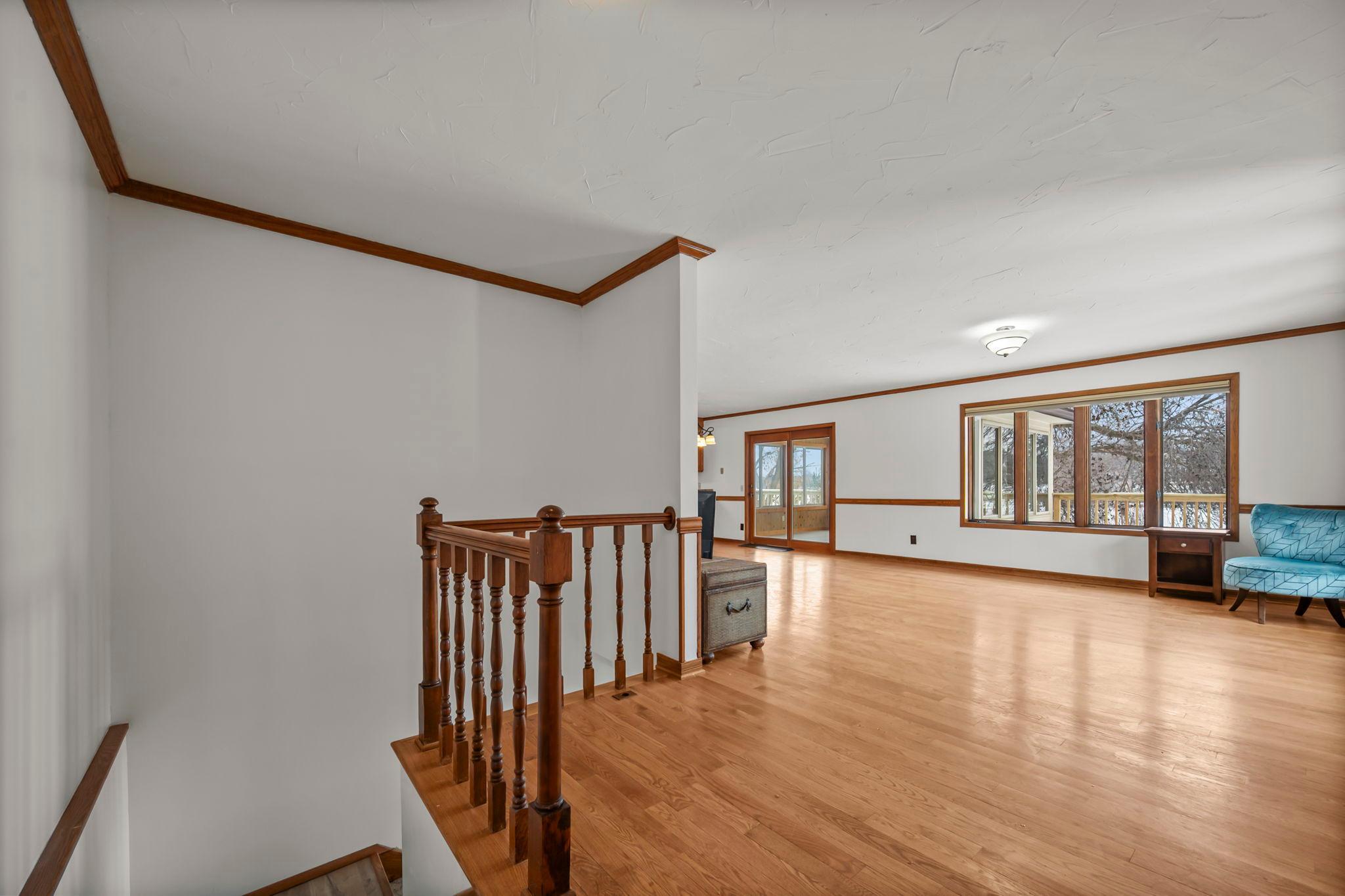 Prior Lake, Minnesota, 55372, United States, 4 Bedrooms Bedrooms, ,3 BathroomsBathrooms,Residential,Active,2015803