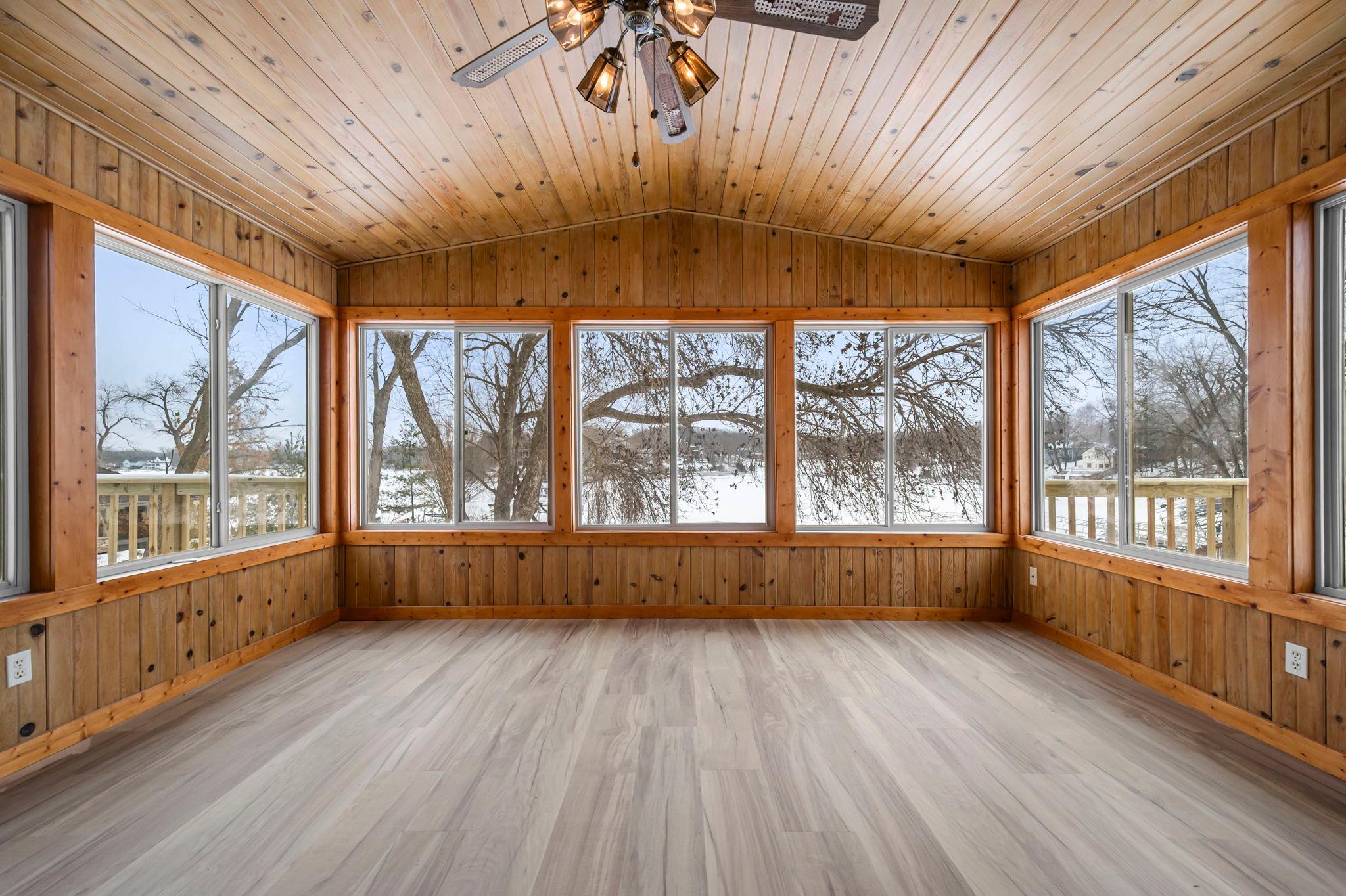 Prior Lake, Minnesota, 55372, United States, 4 Bedrooms Bedrooms, ,3 BathroomsBathrooms,Residential,Active,2015803