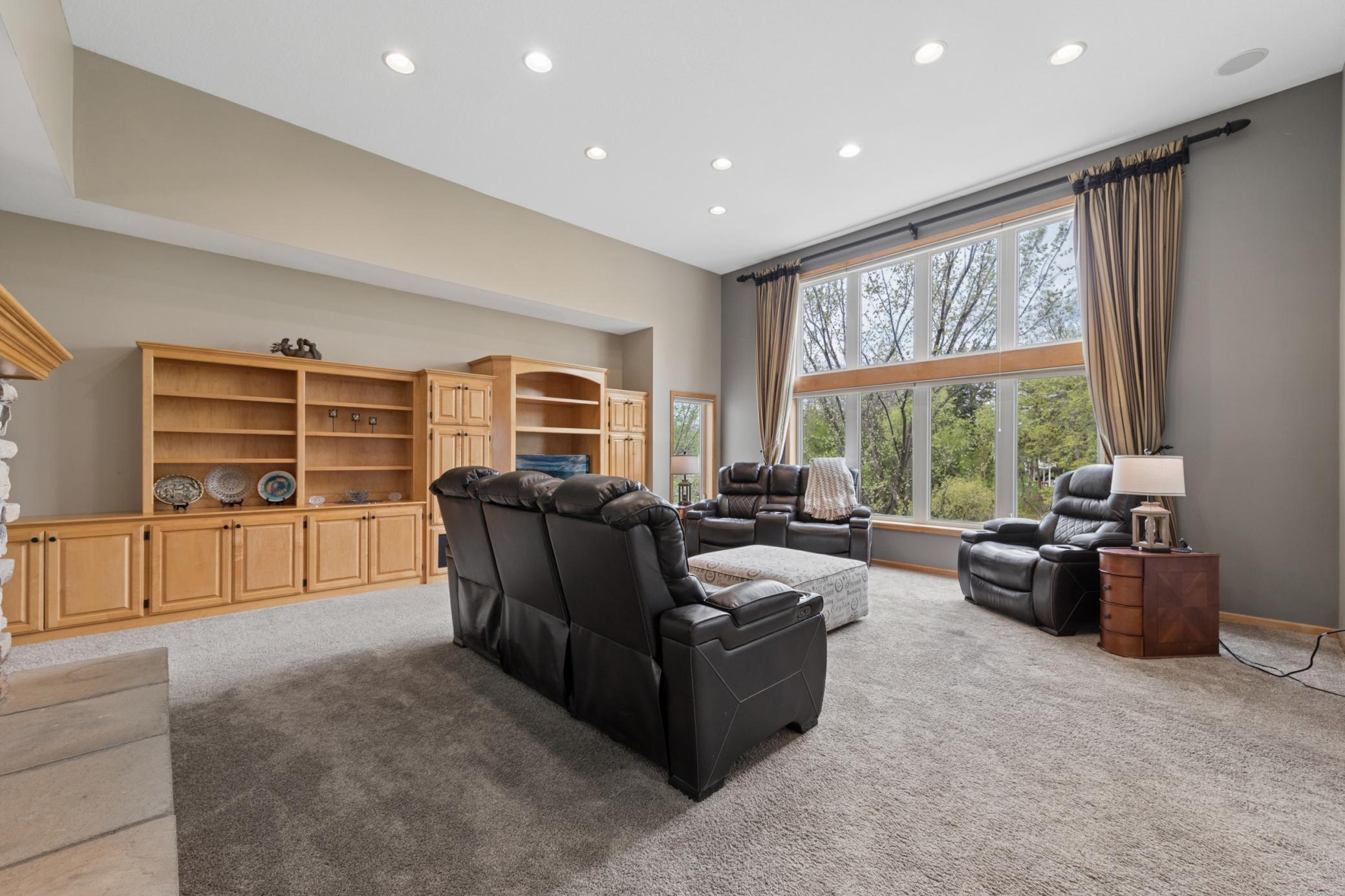 8126 Pristine Pine Trail