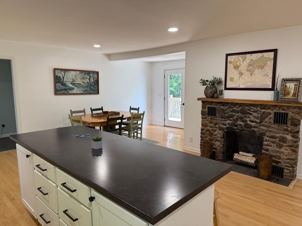 Photo of 1682 State Highway 11 SE, Baudette, MN 56623 (MLS # 7051992)