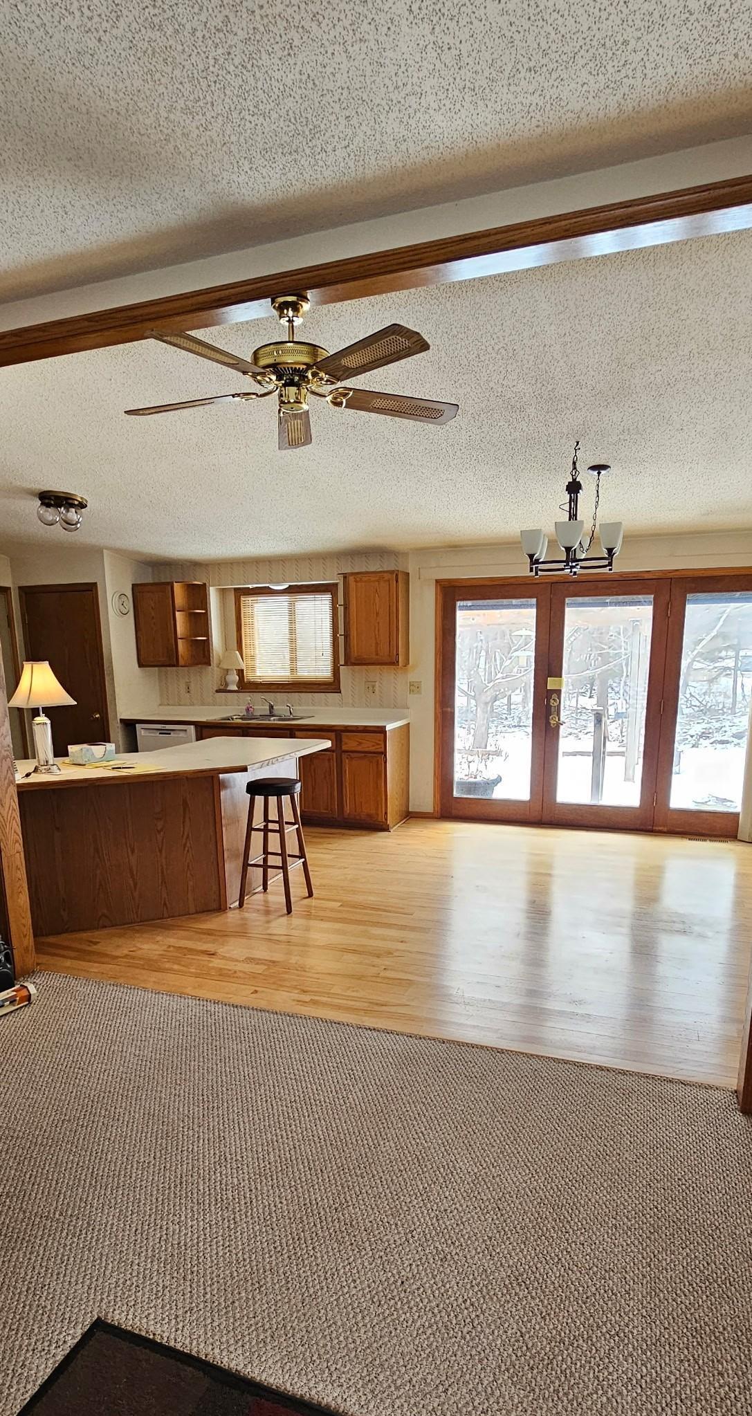 10430 Lever Street NE