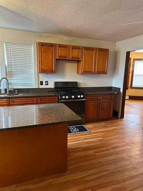 1428 Sherburne Avenue Saint Paul MN 55104