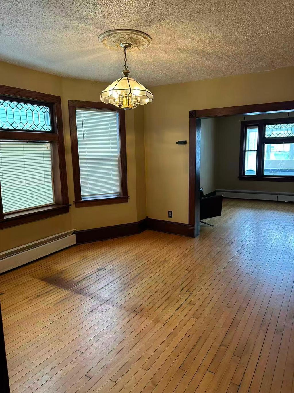 Photo of 1428 Sherburne Avenue, Saint Paul, MN 55104 (MLS # 7004501)