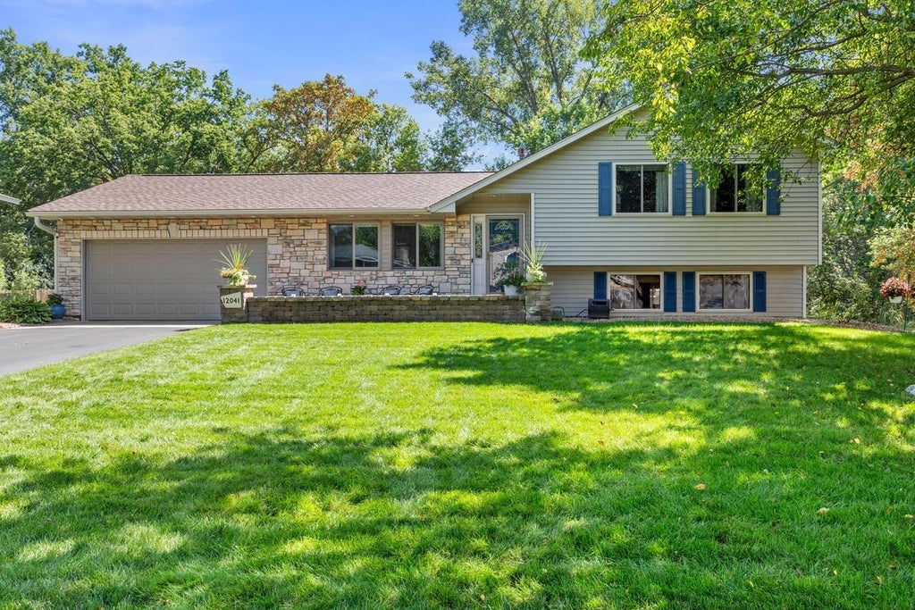 Photo of 12041 Robin Road, Maple Grove, MN 55369 (MLS # 7148436)