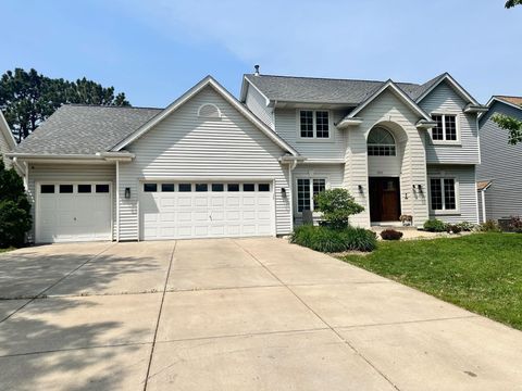 7271 Newbury Draw Woodbury MN 55125