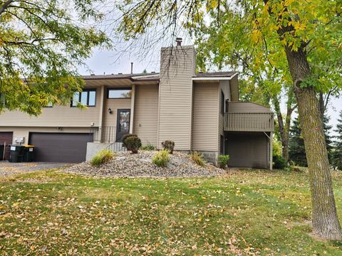 2584 76th Street E Inver Grove Heights MN 55076