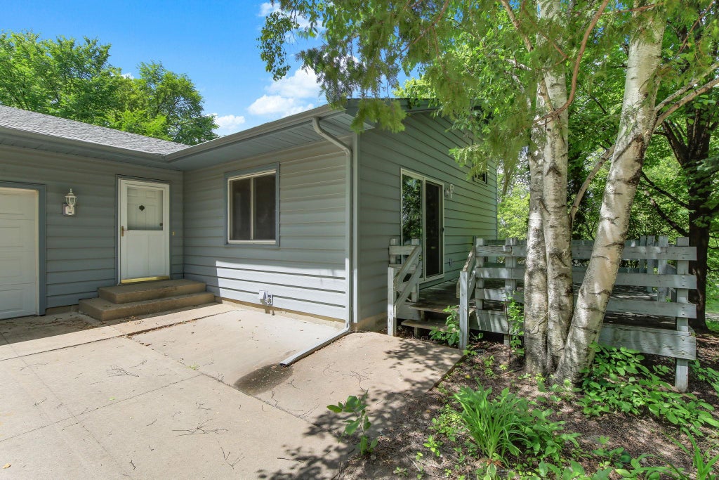 Photo of 7435 Kurt Street, Loretto, MN 55357 (MLS # 7107158)