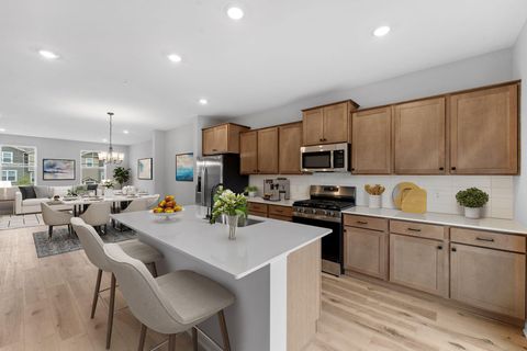 1539 Traverse Lane West Saint Paul MN 55118