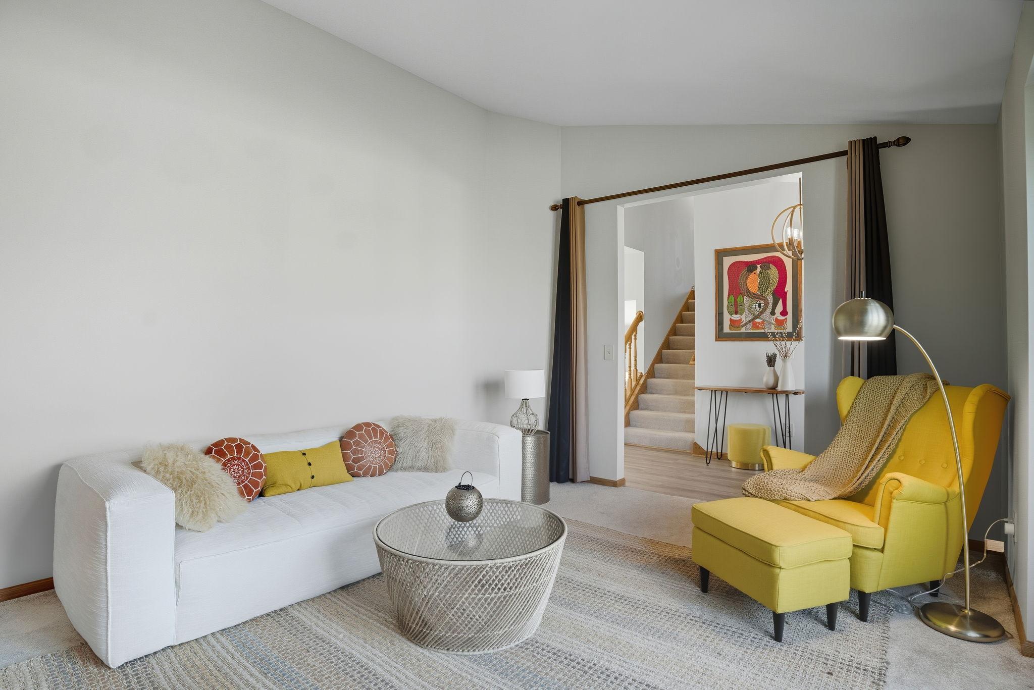 1136 County Road C2 W