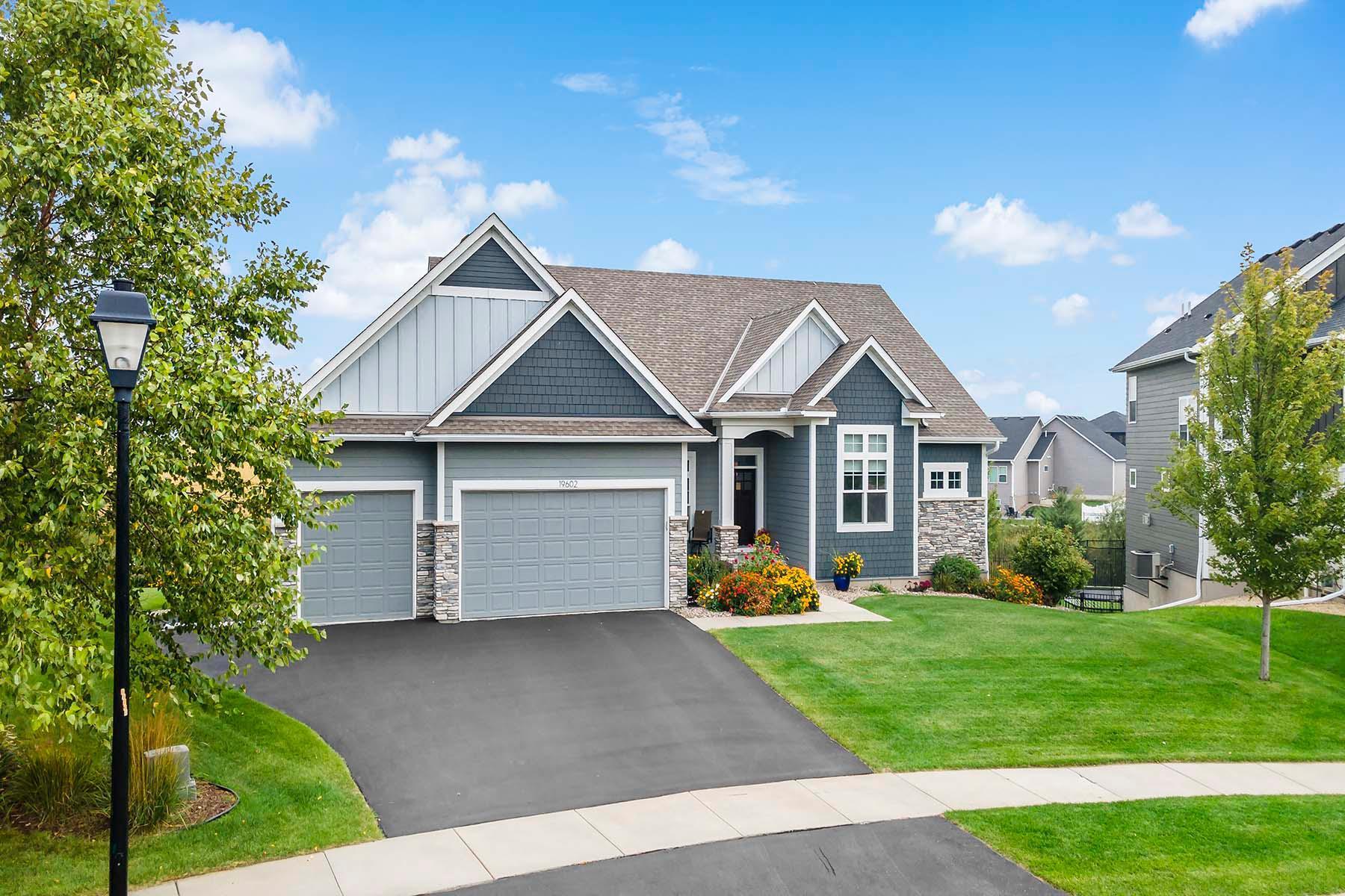 19602 Hibbing Way
