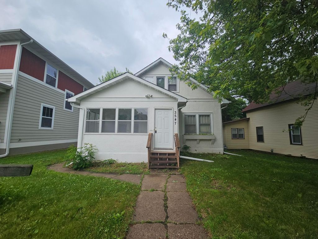 Photo of 3547 Girard Avenue N, Minneapolis, MN 55412 (MLS # 7011667)